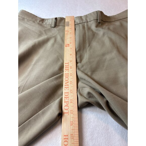 Haggar in Motion Mens Khaki Flat-Front Dress Pants 40x32 - Picture 5 of 12
